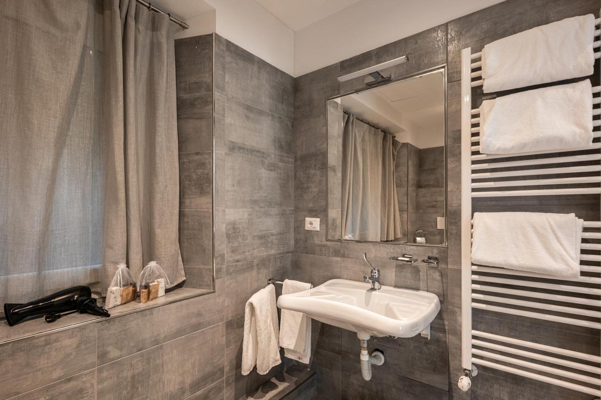 Ai Suma Hotel Milan Luaran gambar